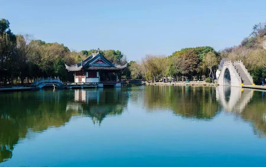 走进鲁迅笔下鲁镇,鲁迅笔下的鲁镇是什么样的地方