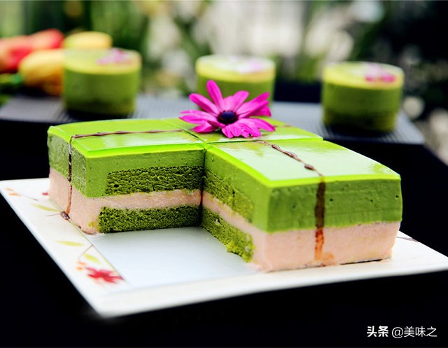 慕斯围边8寸慕斯蛋糕配方步骤,慕斯蛋糕做法六寸