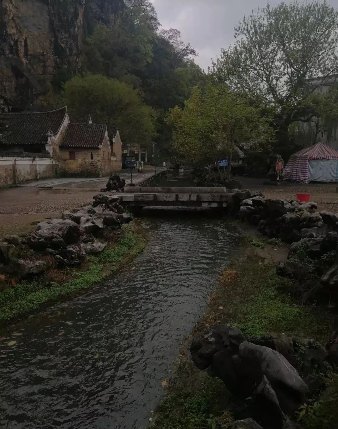 璐哄窞鏄ヨ妭鐗规畩椋庝織,璐哄窞瀹朵埂椋庝織鏂囧寲