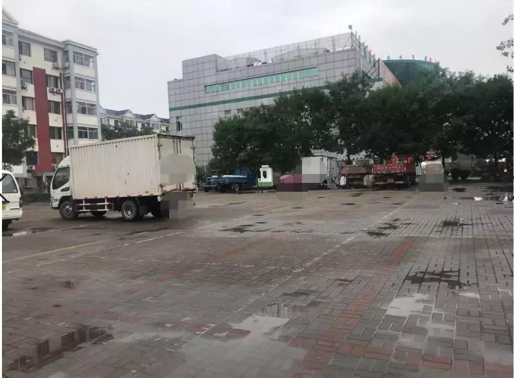 新划进光明中学的这个老小区，位置真好！还不贵