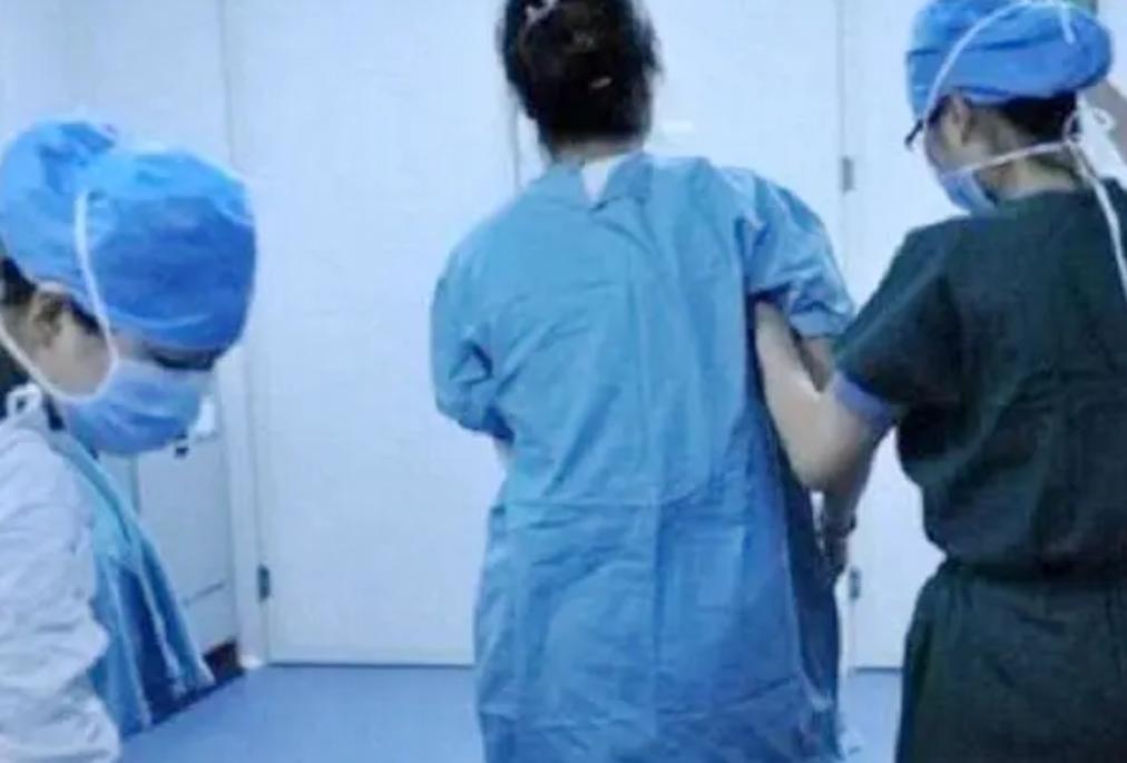 小s剖腹产3次还是4次,小s剖腹产怎么修复的