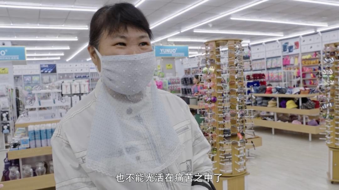 多久没有逛过老家的两元店,你逛过两元店吗