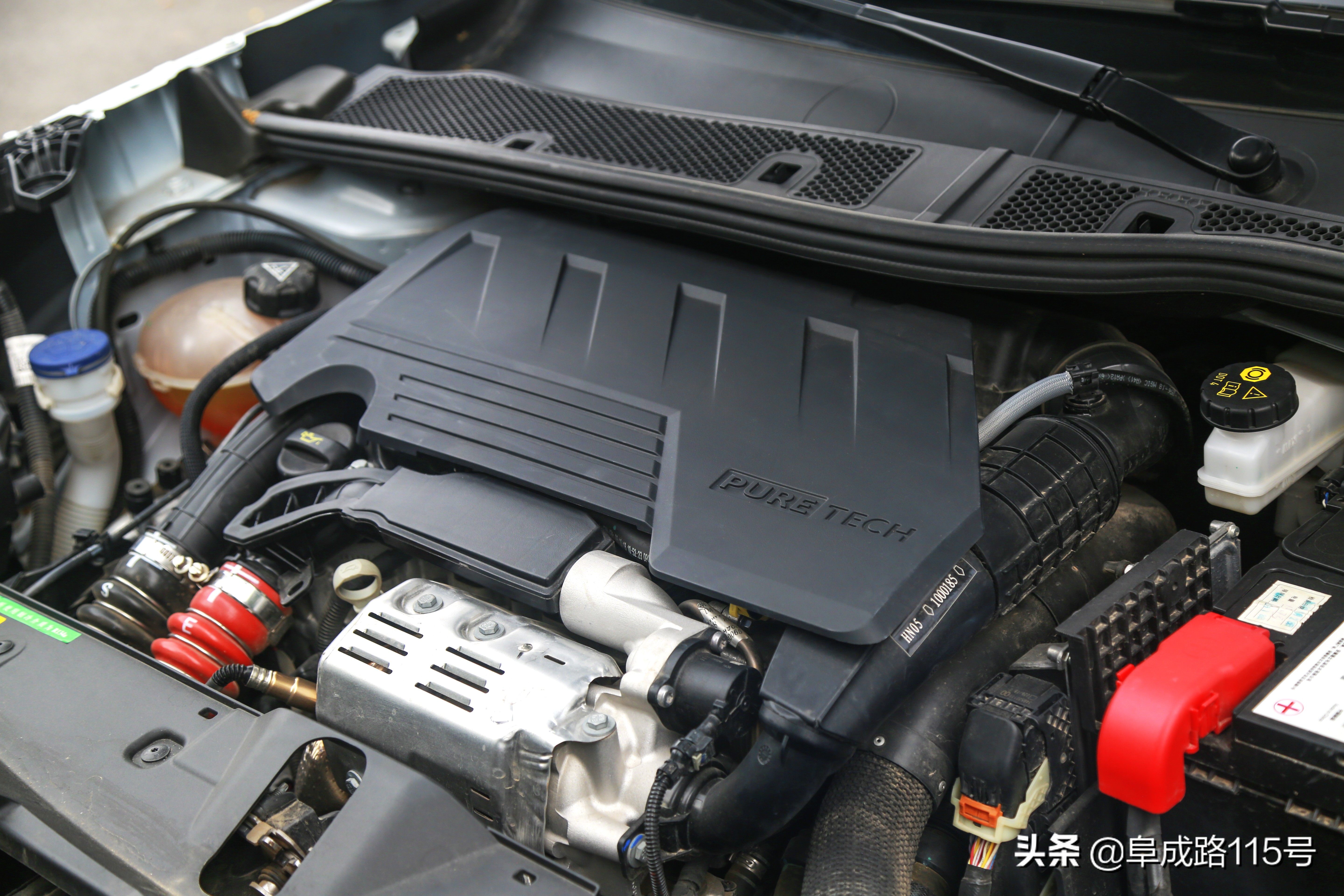 标致2008有哪些优缺点,标致2008的优缺点有哪些