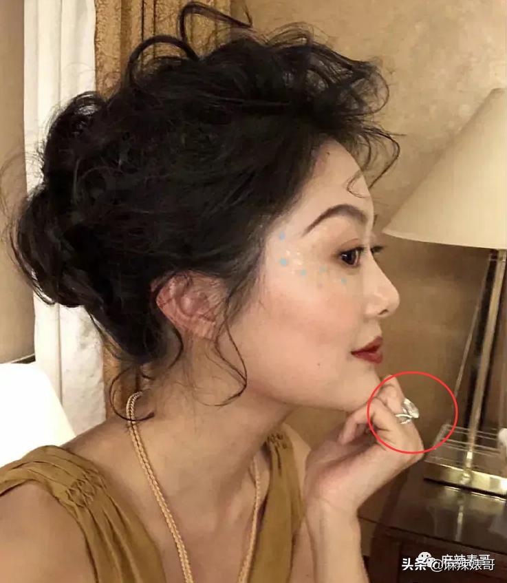 劳斯莱斯请“网红”夫妻,劳斯莱斯请了两个网红是谁