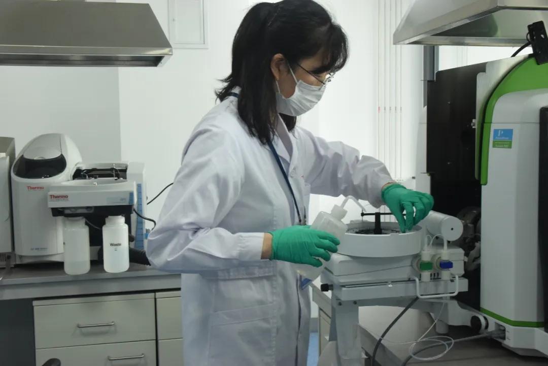 屈臣氏可以帮忙鉴别化妆品吗,化妆品安全评测网站