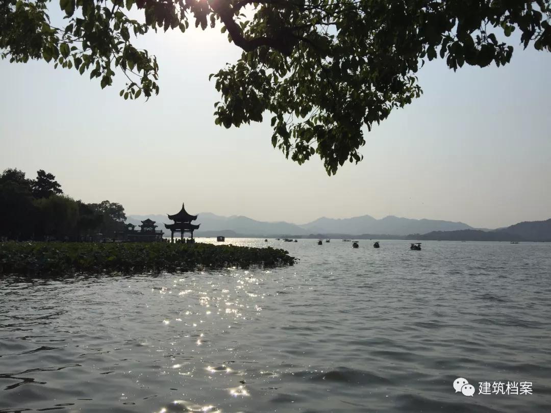 西湖十景分两次去,西湖十景点是哪十景