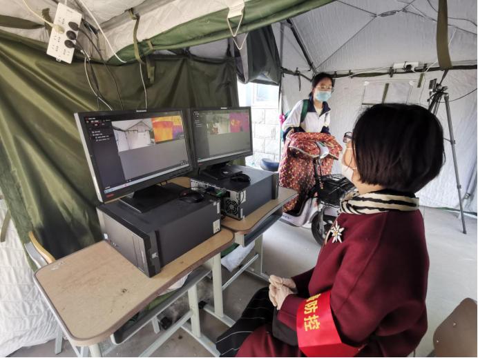 久违的校园期待回归,久违的校园静待归来