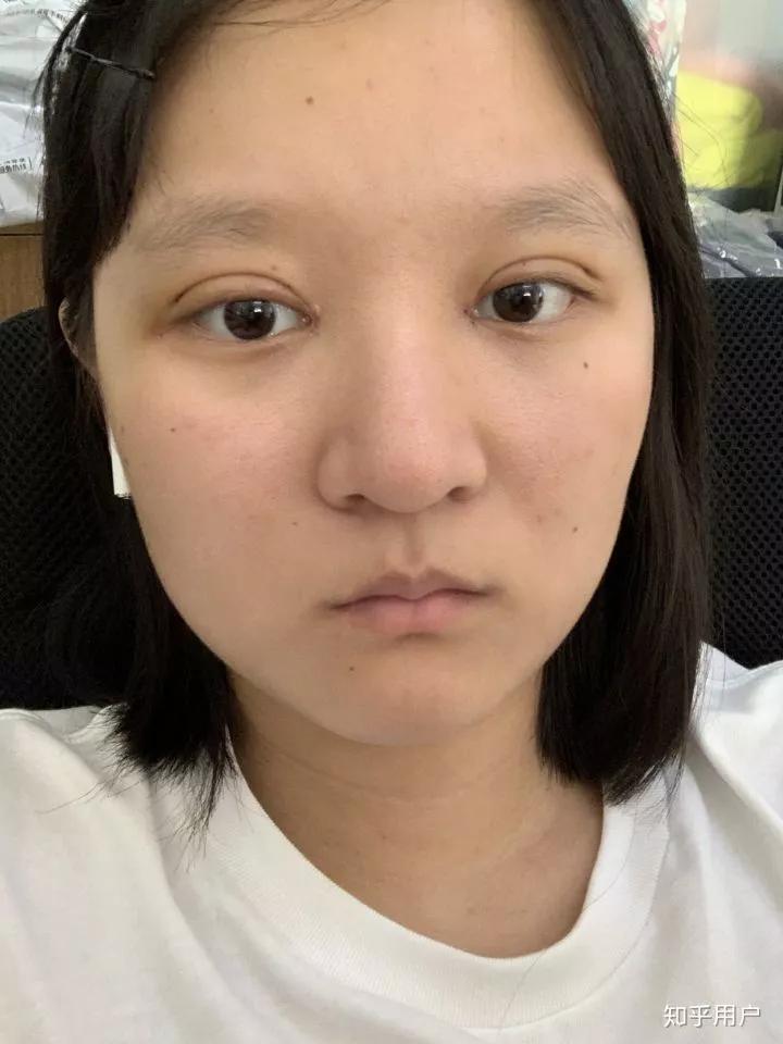 从丑小鸭到白天鹅的经历了什么,从丑小鸭到白天鹅蜕变