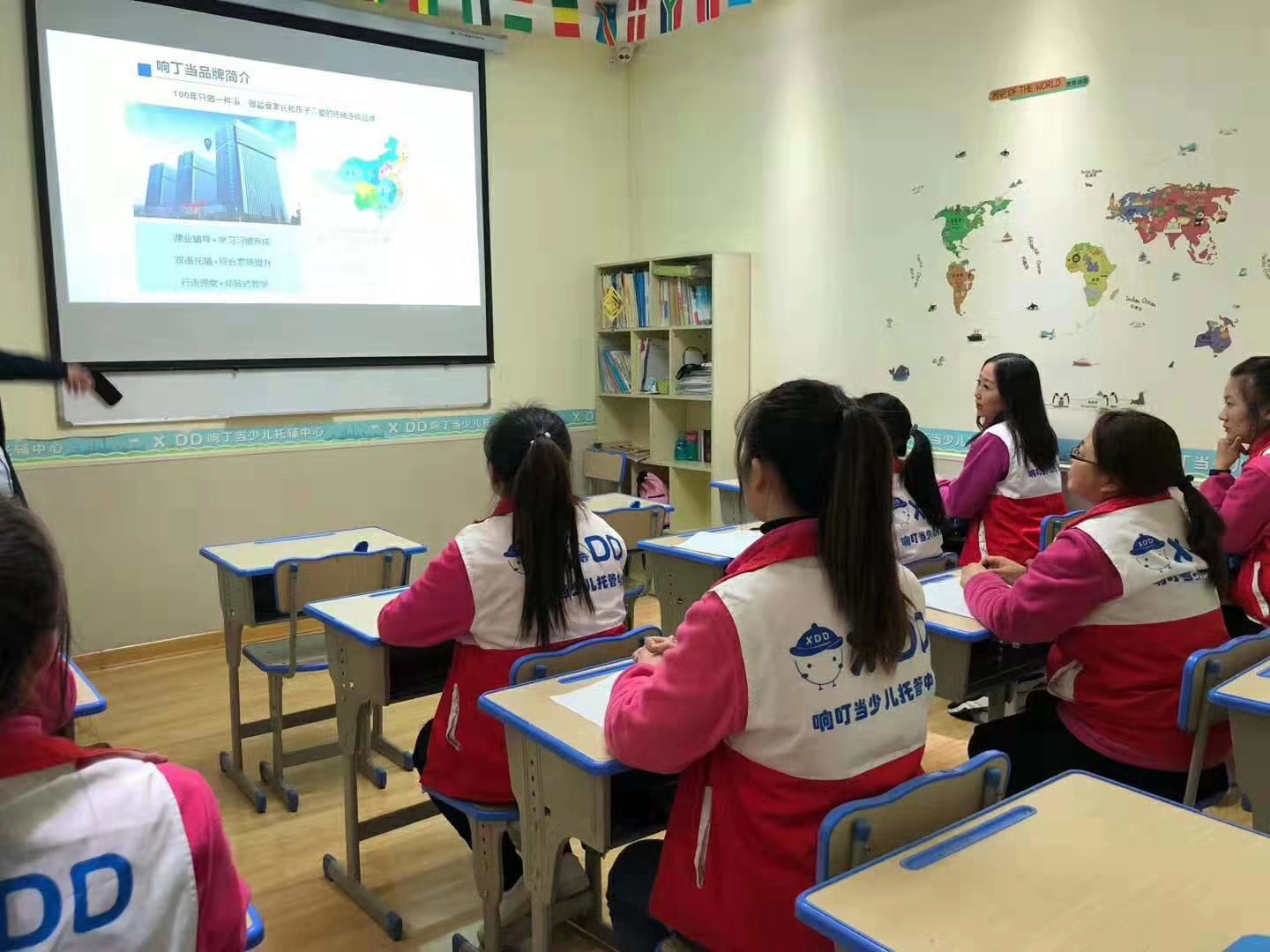 响丁当小学生托管班加盟费多少钱,托管班经营方法