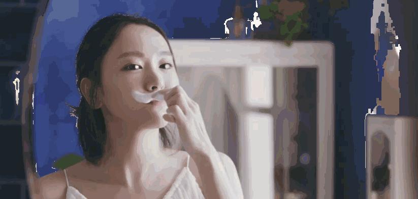 换季混油皮脸干到爆皮怎么办,干性皮肤脸出油护理