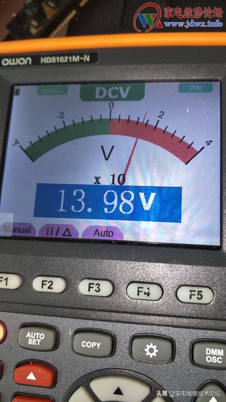 康佳液晶电视32F2900指示灯闪不开机检修