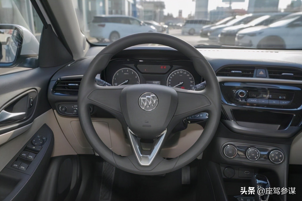 别克凯越和国产车哪个费油,别克凯越现在卖多少钱