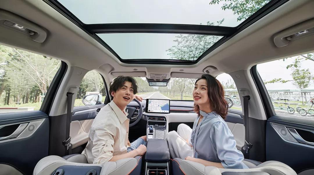 好一朵美丽的花,好一朵美丽的奇葩花