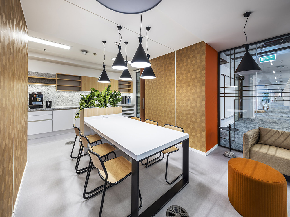 活力摩登科技公司PureStorage布拉格办公设计欣赏