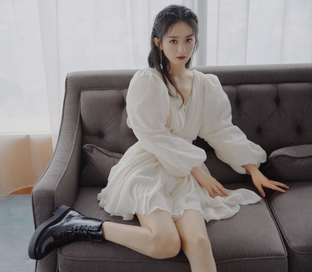 秋天百搭的鞋穿搭,早春选这3双鞋怎么搭配都有示范