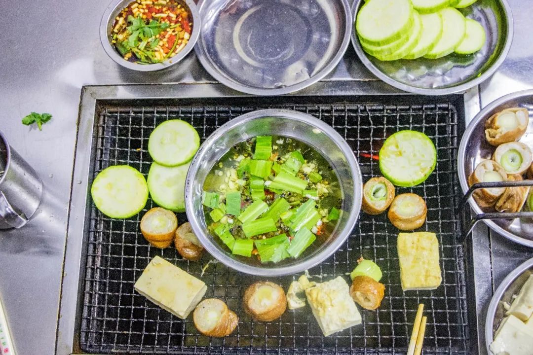 昆明必吃的十大凹糟馆子,盘点昆明最难找的凹糟馆子