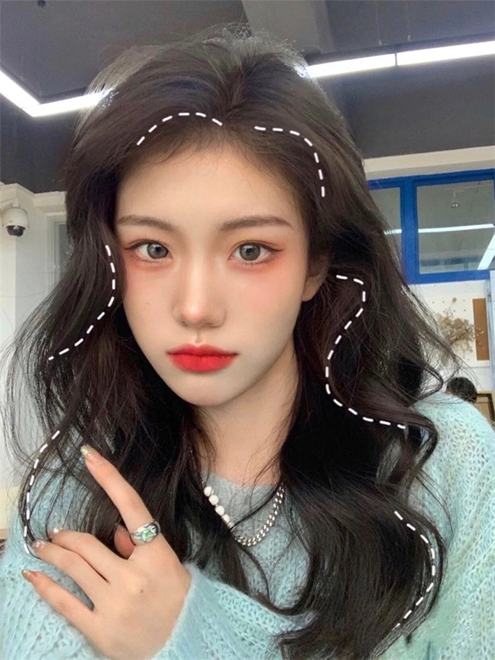 今春流行的5款烫发，别把卷发烫成“大妈头”，可甜可盐