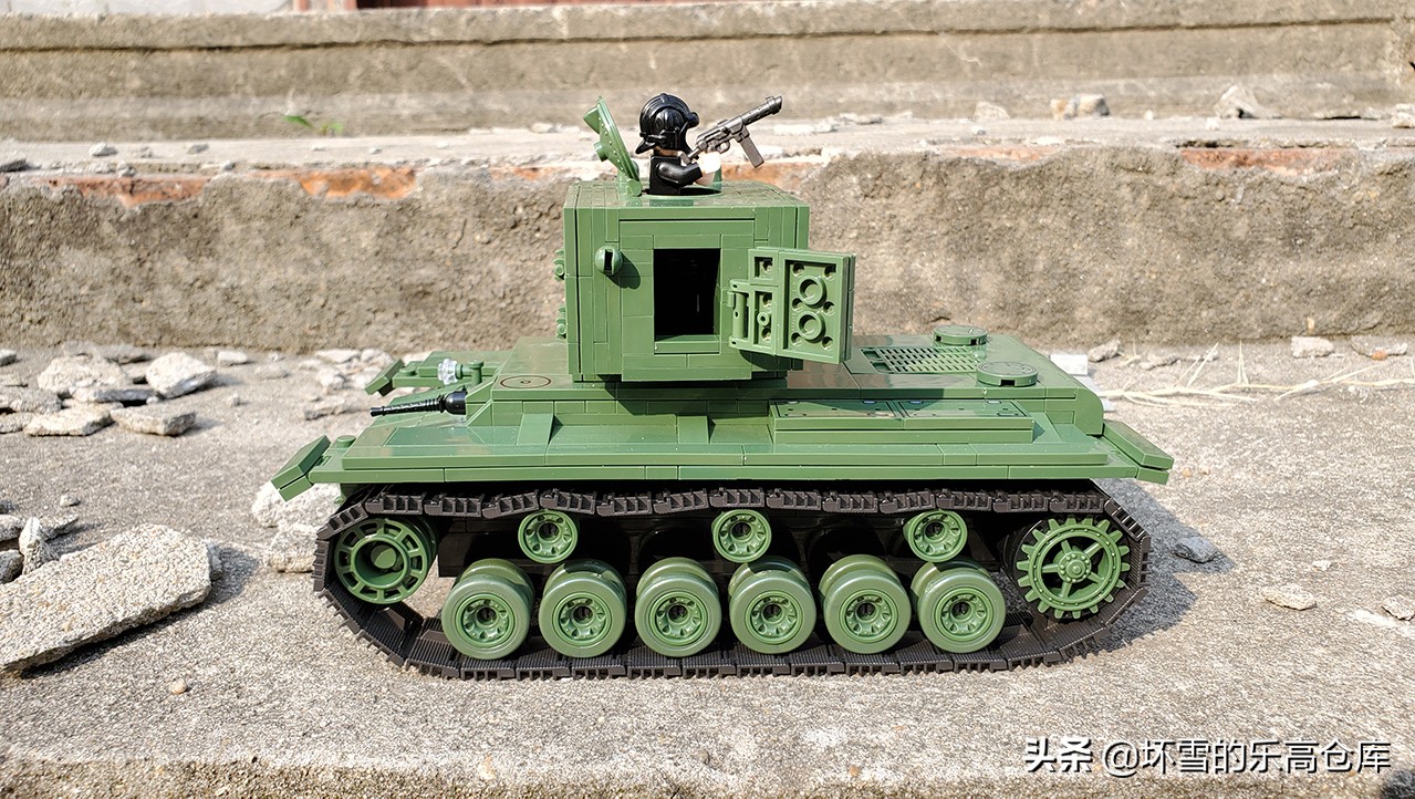 kv2重型坦克高清照片,kv2重型坦克真实视频