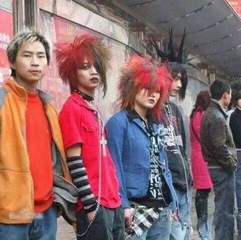 杀马特葬爱非主流有区别吗,杀马特葬爱家族非主流的区别