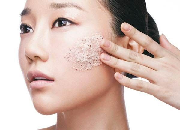 毛孔粗大怎么补充胶原蛋白,脸部肌肤松弛胶原蛋白流失怎么办