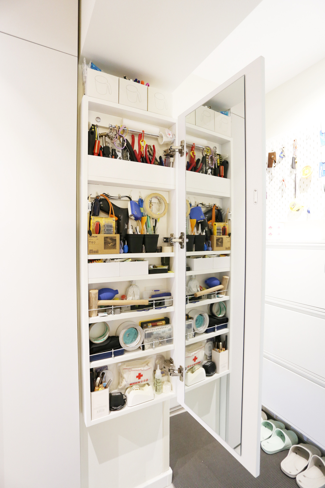 88平双阳台现代简约风格,一室一厅大阳台小户型装修老房子