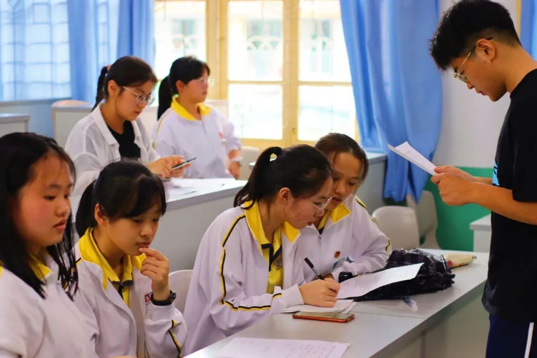 心之所向光之所聚——连江一中学生会纳新活动