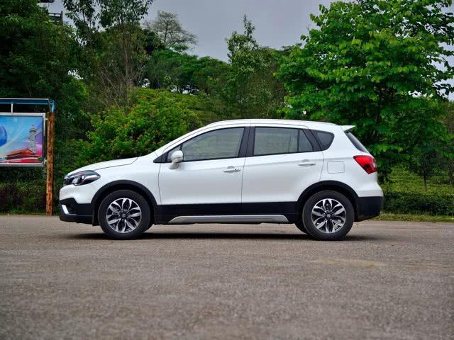 铃木2018年刚出的新款车型,铃木最新款4缸