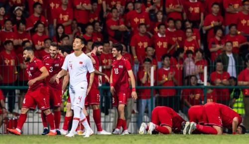 老梁篮球和足球哪个影响力大,足球比篮球的影响力还大吗