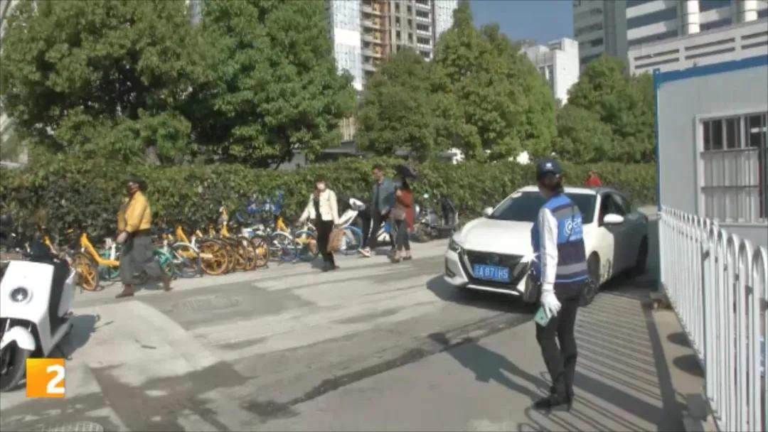 医院停车1小时,医院停车15分钟免费能做什么