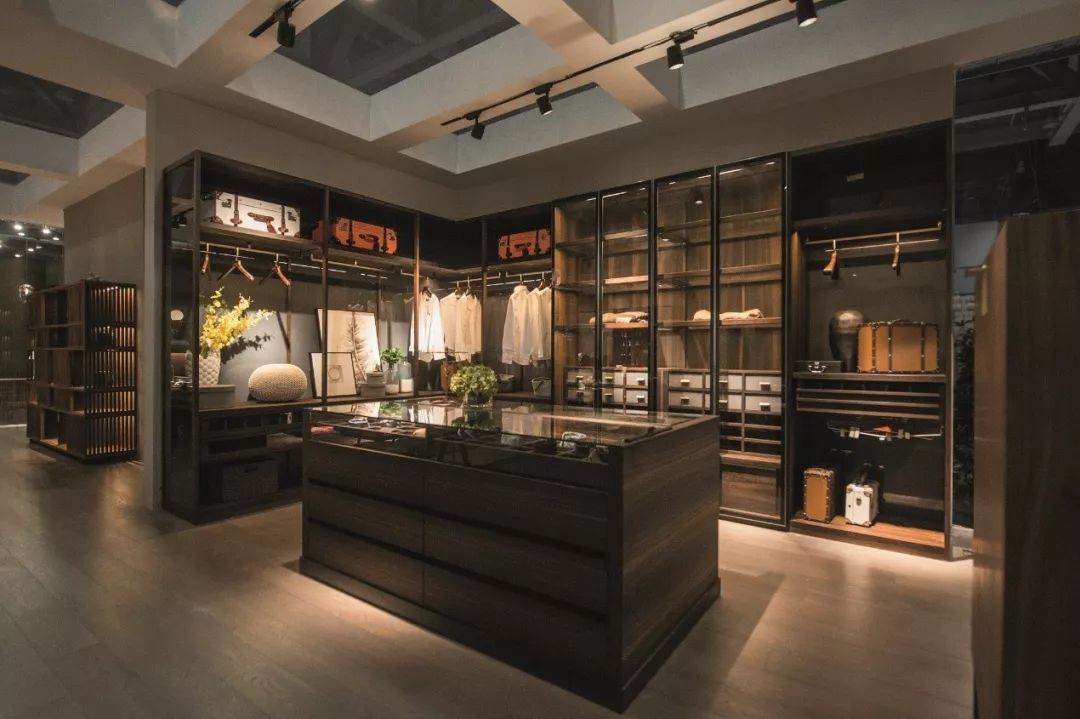 一座宅之于一个家,正如一个展之于一座城