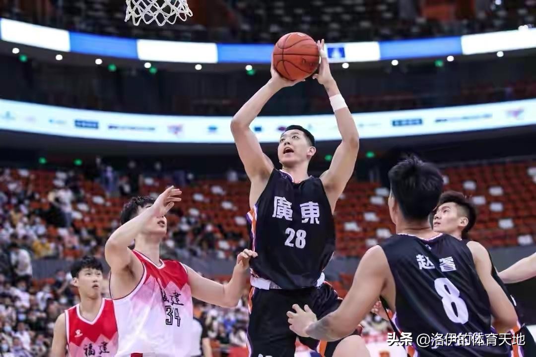 辽篮胜广东男篮杨鸣发布会,辽宁男篮vs广东男篮赛后杨鸣