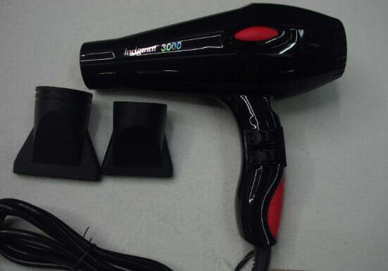 玻璃上的贴纸风化了怎么快速除掉,玻璃被贴广告贴纸撕不下来怎么办