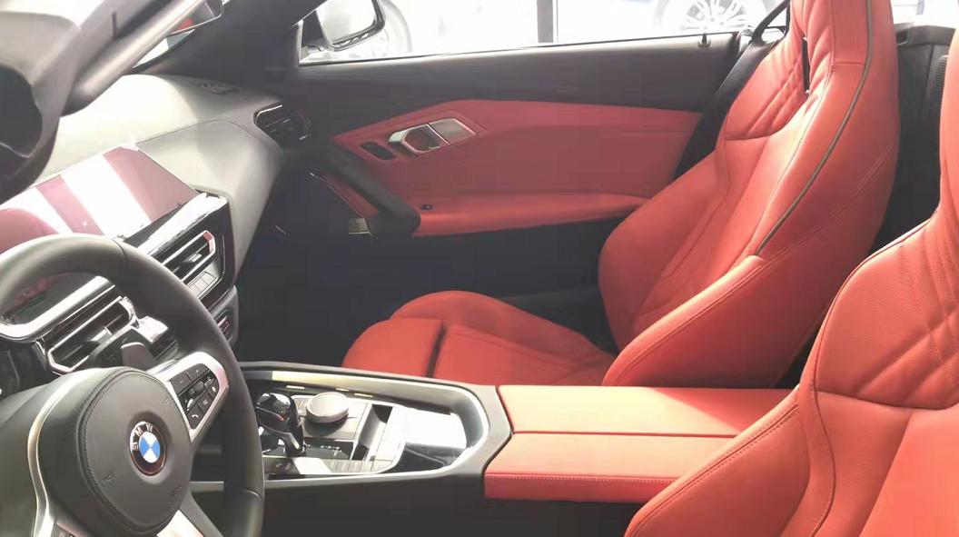 2011年宝马z4敞篷二手多少钱,试驾宝马z4敞篷跑车