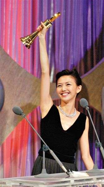 孙燕姿华晨宇孟美岐明日之子合唱 (冷门歌手孙燕姿世界巨星华晨宇)