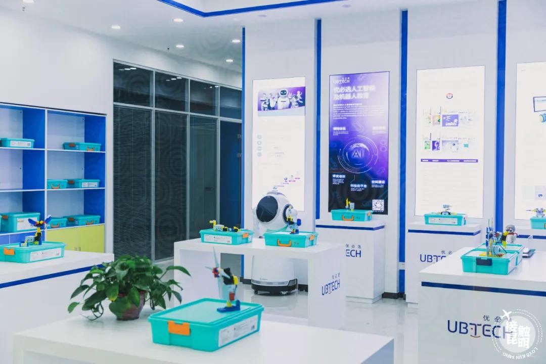 云纺，一个被美食“耽误”的批发市场