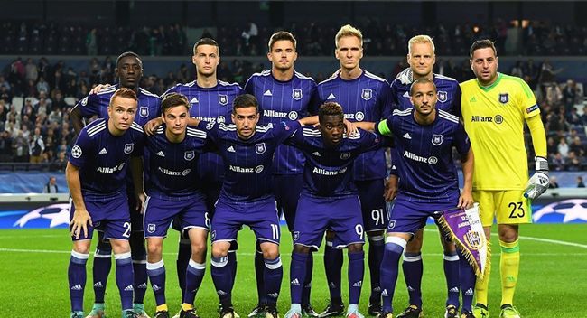 周六002比赛结果,周六001比赛比分