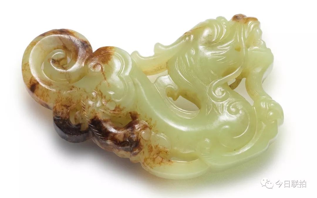 一只白玉小熊卖了670万，人家靠的是颜值！