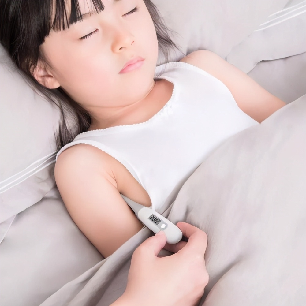 2岁男孩咬碎体温计后误吞水银,儿童咬破温度计误吞水银怎么办