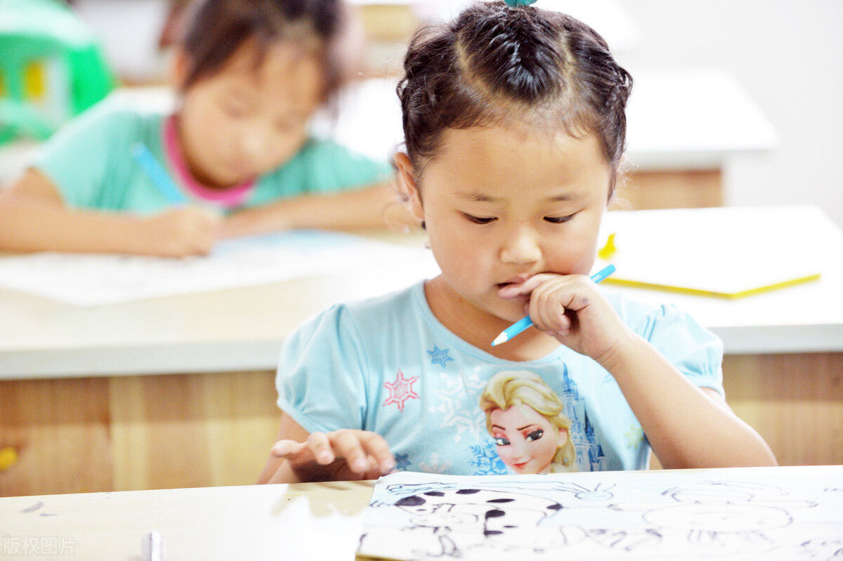 学习不好还有必要报兴趣班吗,很多家长都错了不一定上名校