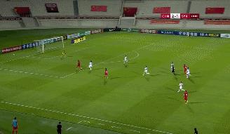 单刀破门力挽狂澜武磊,武磊力挽狂澜国足迎12强赛首胜