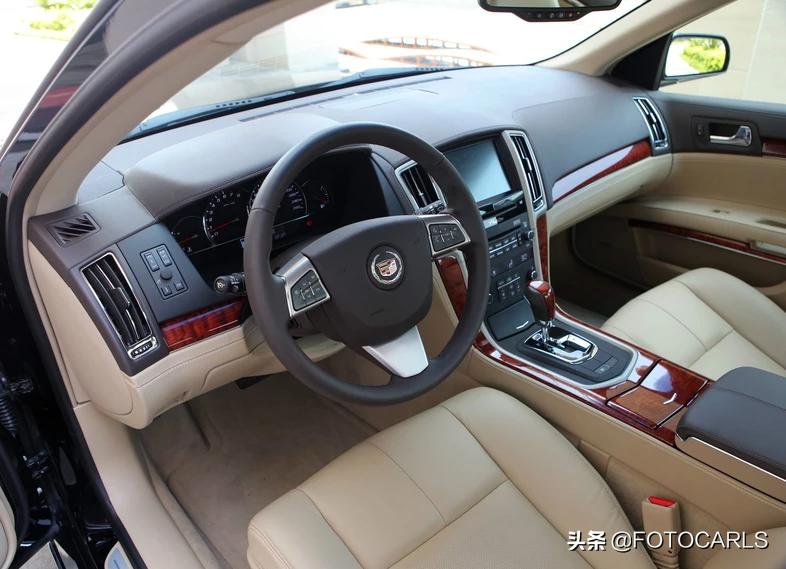 凯迪拉克sls赛威3.0豪华版,凯迪拉克sls赛威3.6