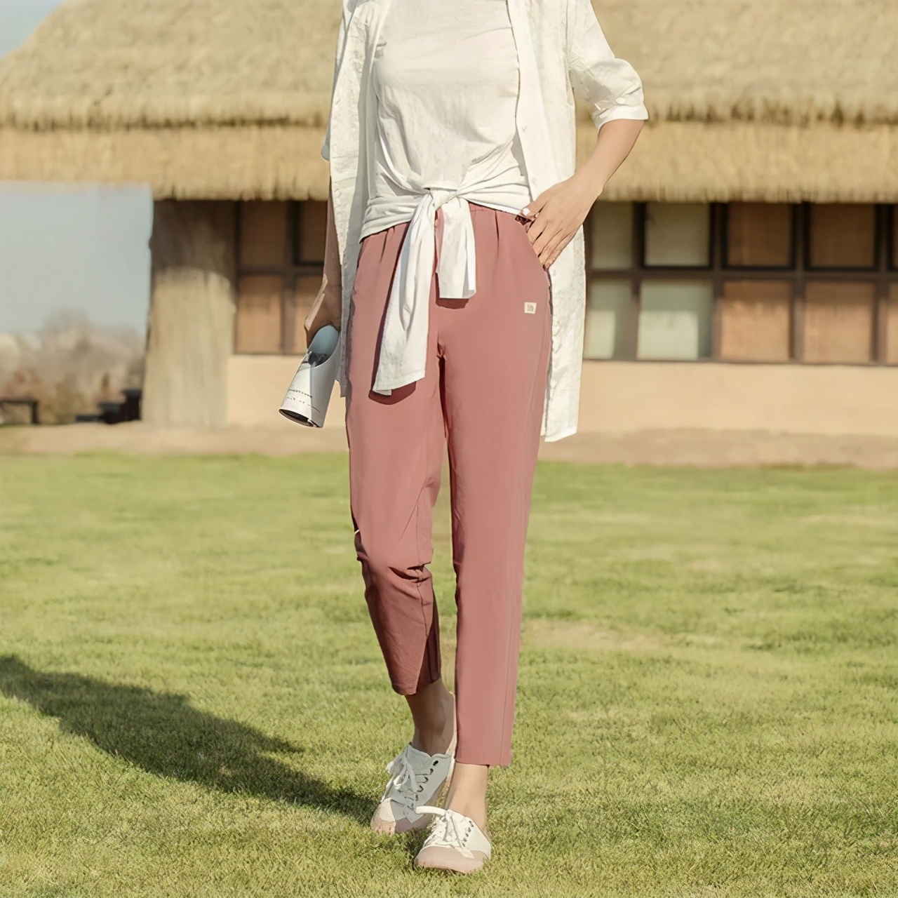 超凉爽的裤子显瘦又百搭,初夏穿搭显瘦中性风裤子