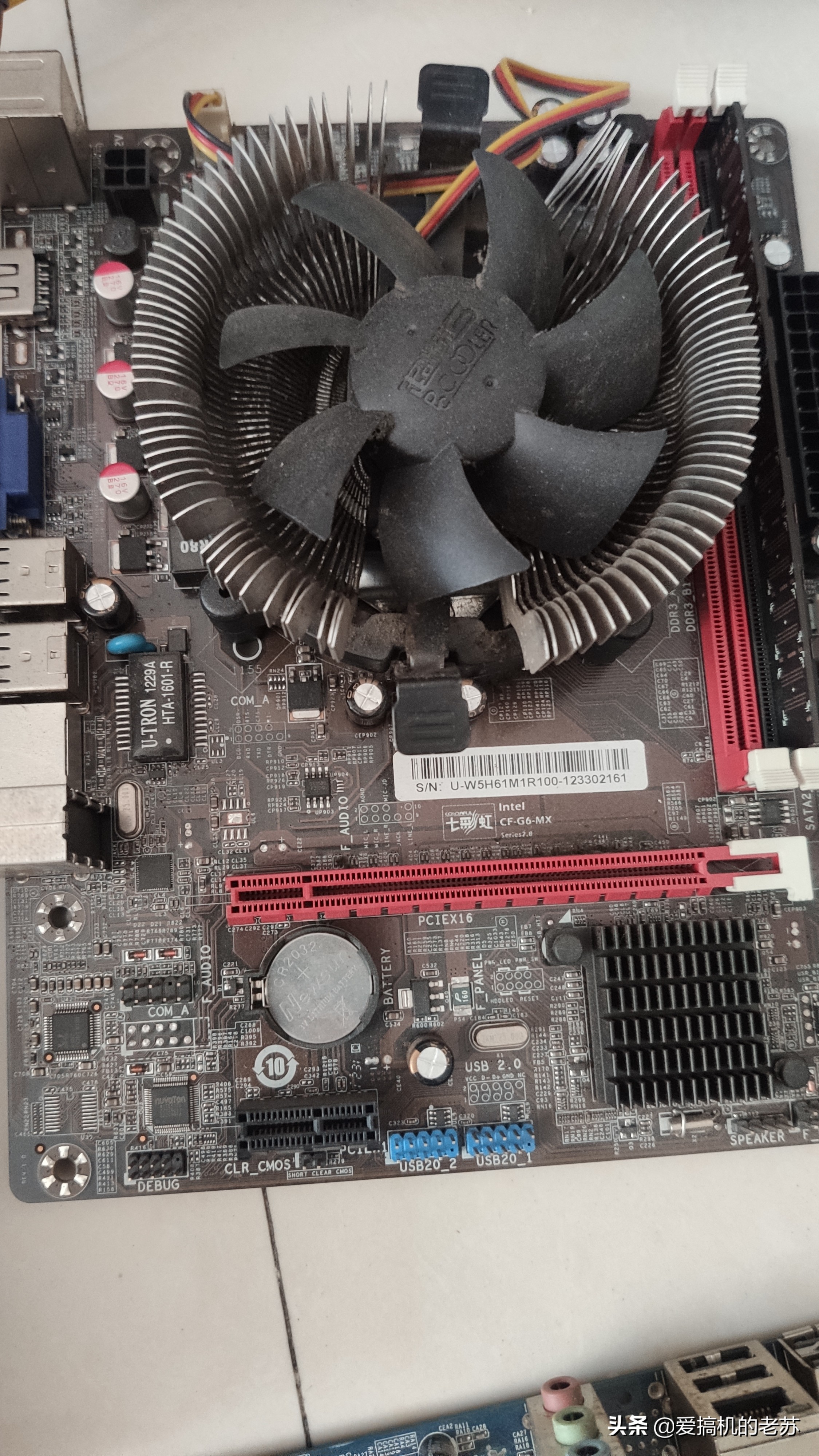 发挥图吧基佬精神，去朋友的地下城工作室捡点垃圾，能开个网吧了