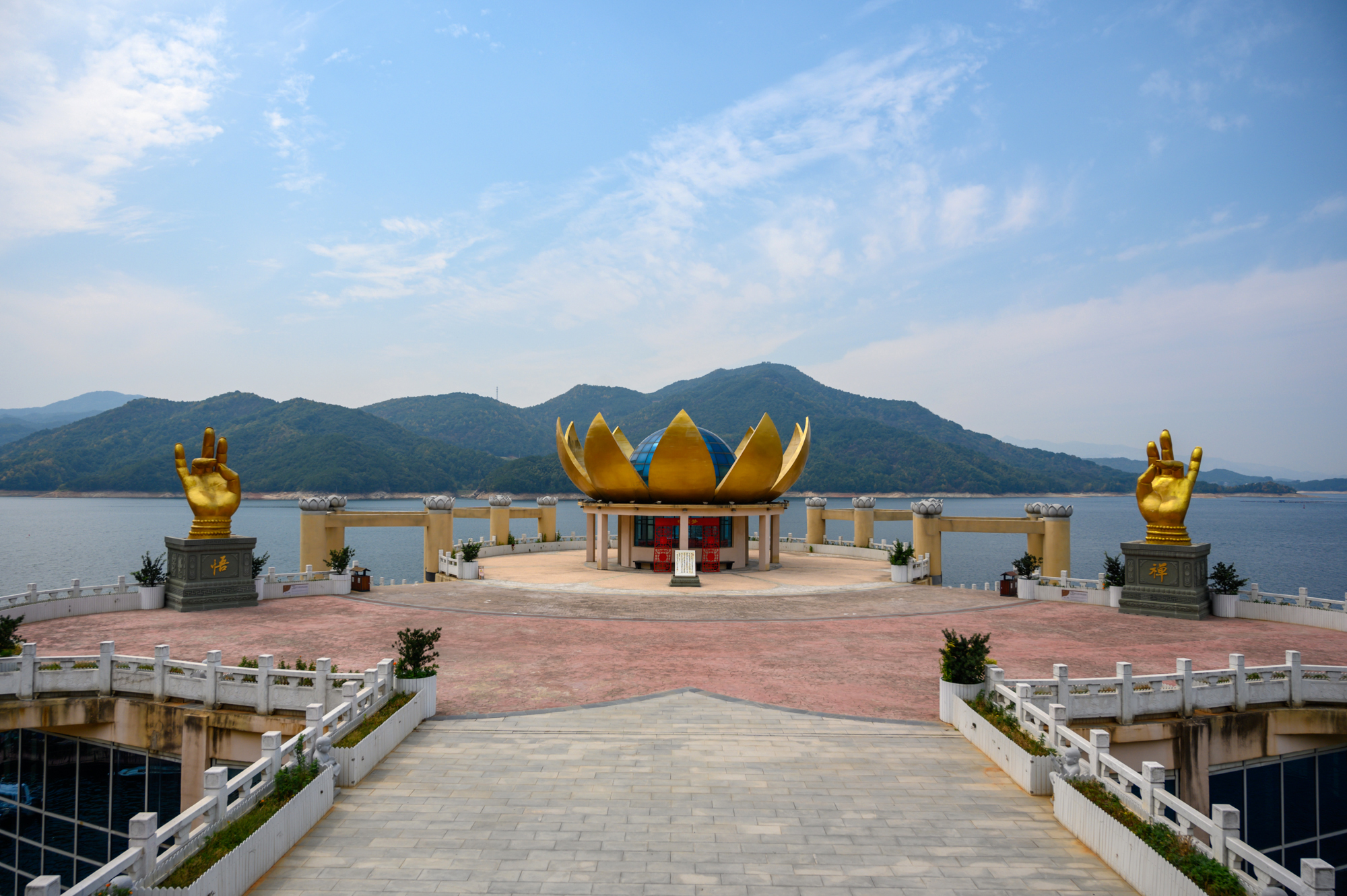 太湖最大的淡水湖,中国最大的湖太湖与西湖对比