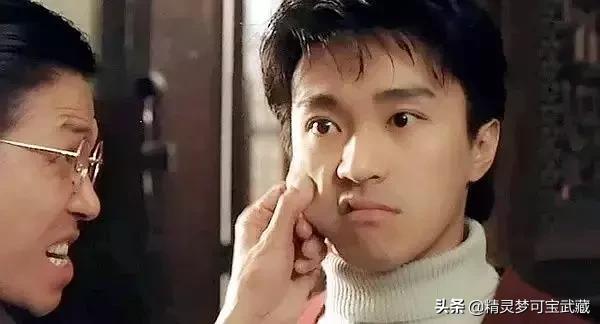 周星驰天才在左疯子在右,周星驰孤独