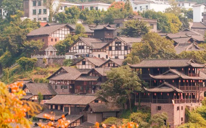 蜀中扬旗旅游攻略,四川长征旅游线路