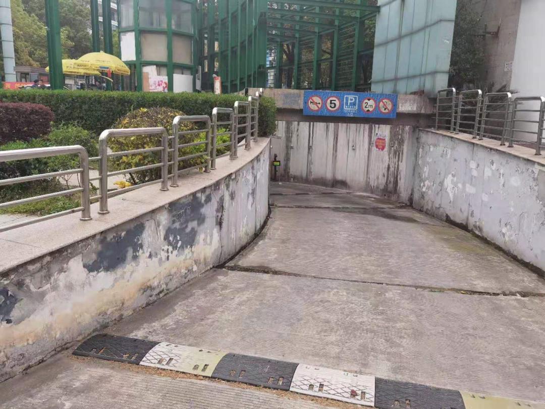 499万可以买得到的小别墅,手里有多少钱能买230万的别墅