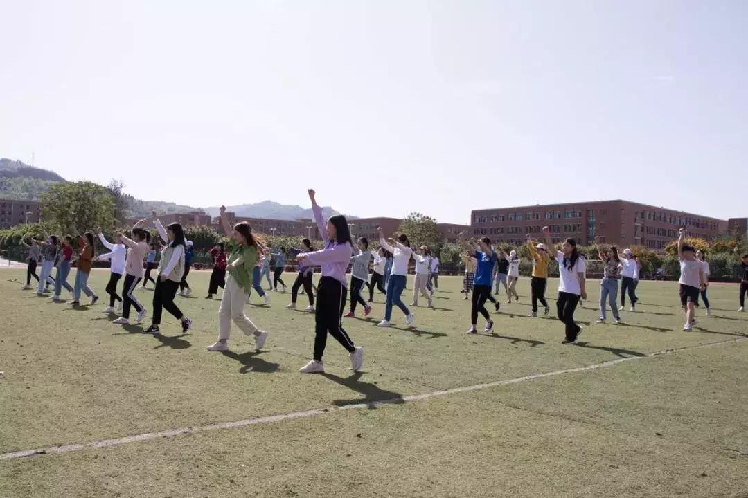 燃烧你的卡路里陈若昕,燃烧你的卡路里健身博主