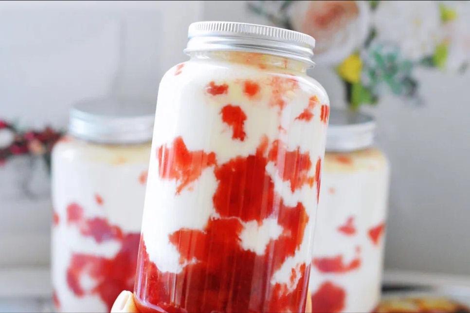 草莓牛乳推荐,韩国草莓牛乳制作方法