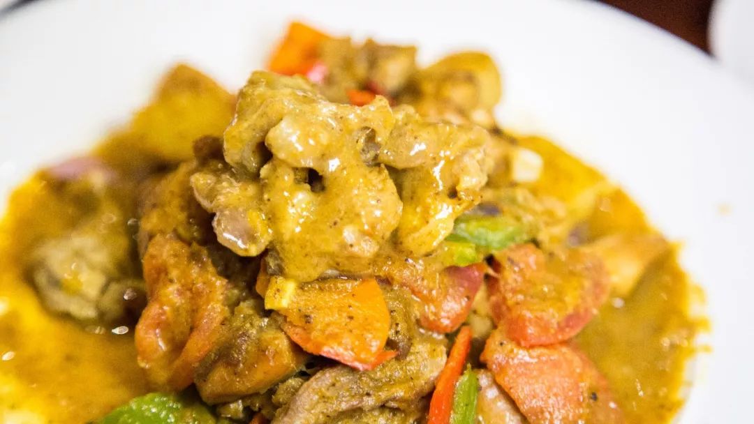 “暖男级”五星酒店自助,藏着林俊杰打卡过的正宗咖喱